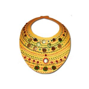Collier africain en forme de plastron