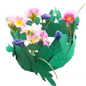 Couronne de fée ou de faune avec fleurs 