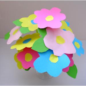 Fabriquer un bouquet de fleurs dés  ans