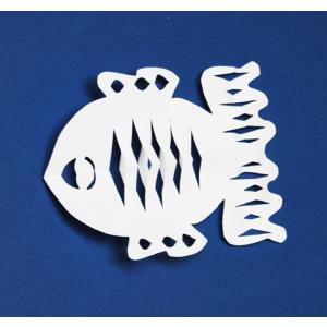 Poisson en papier découpé