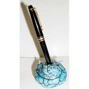 Fabriquer un porte stylo en pâte à modeler