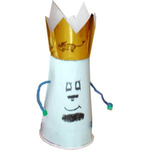Roi en gobelet en carton
