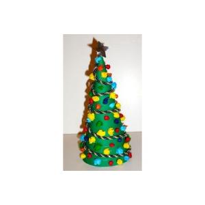 Mini sapin et boules de papier crépon