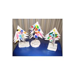 Fabriquer un mini sapin de noël en papier