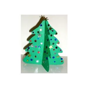 Fabriquer un petit sapin de No&euml;l pour d&eacute;corer la chambre d'enfant