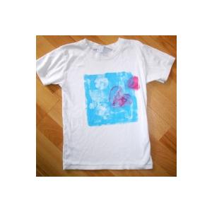 Tee shirt feuilles et coeurs 