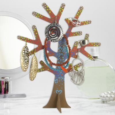 Arbre à bijoux à offrir à Noël, un cadeau à faire pour Noël. Un arbre à bijoux parfait pour les petits cadeaux de Noël. L
