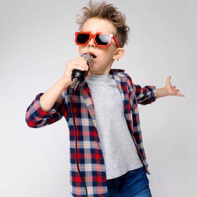 chanson - mot du glossaire Tête à modeler. Définition et activités associées au mot chanson.