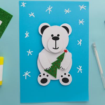 Réalisez ce petit ours vraiment mignon en papier avec les enfants. Cette activité parfaite pour l'hiver ne nécessite que peu de matériel et sera parfaite pour aborder avec les enfants les animaux de l