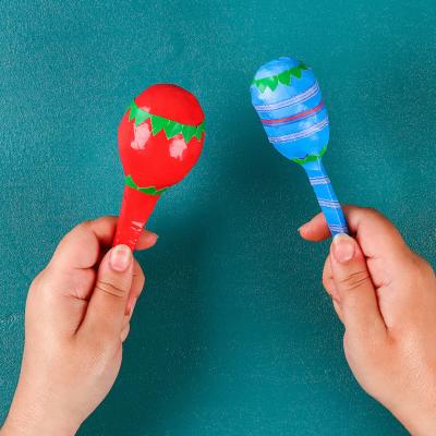 Comment faire des maracas avec les enfants ? Un instrument de musique à fabriquer avec tous les enfants. Les maracas sont l'un des instruments de musique les plus simples pour initier votre enfant à l