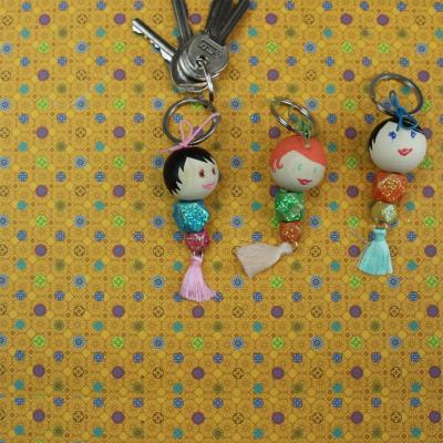 activité de bricolage enfants pour réaliser des petits porte-clefs sirènes