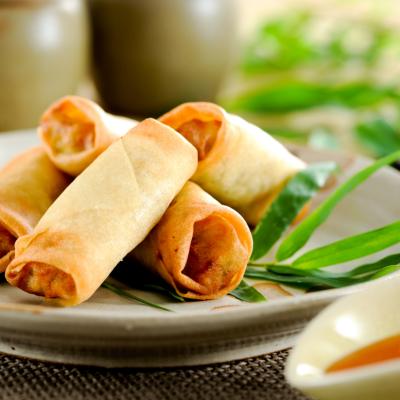 Les nems aux légumes font partie des recettes les plus classiques de la cuisine chinoise. Retrouvez notre recette pour réaliser vos nems aux légumes.