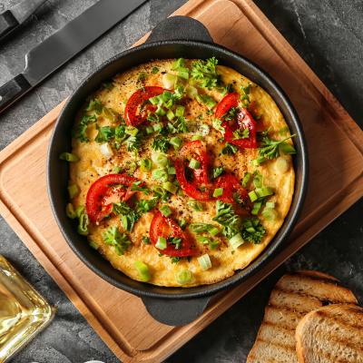 Une recette omelette à la russe: Voici une recette que je tiens d'une amie russe. Cette recette de l'omelette à la russe a certainement été modernisée par mon amie pour gagner en rapidité d