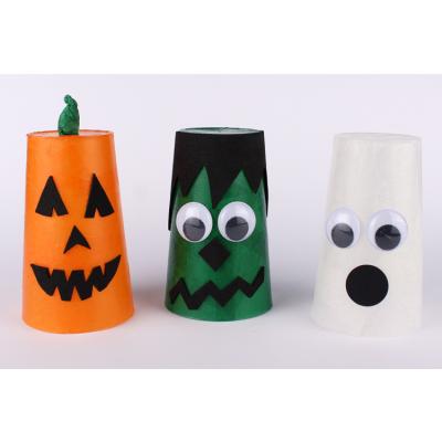 Décorer un gobelet pour le transformer en photophore d'Halloween
