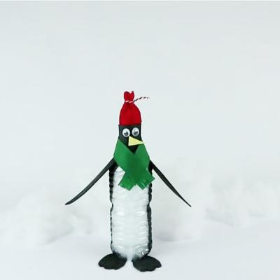Pingouin à réaliser avec une bouteille en plastique recyclé