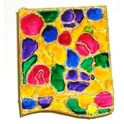 Ce Coffret décoré en cloisonné peut être offert en cadeau
