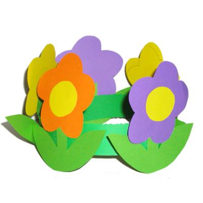 Explications pours réaliser une couronne grosses fleurs en papier