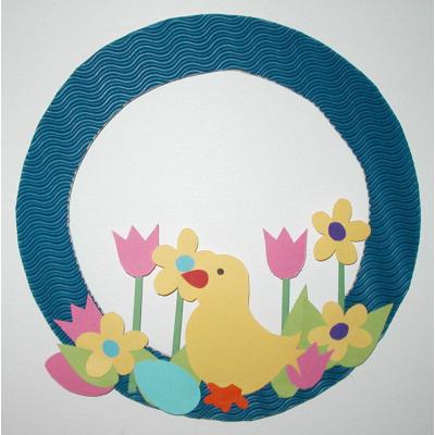 Couronne en carton pour le printemps