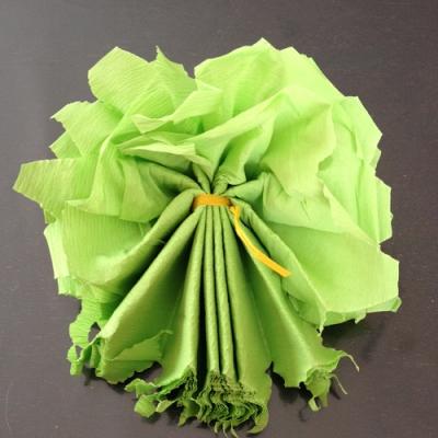 La fleur géante en pompon crépon