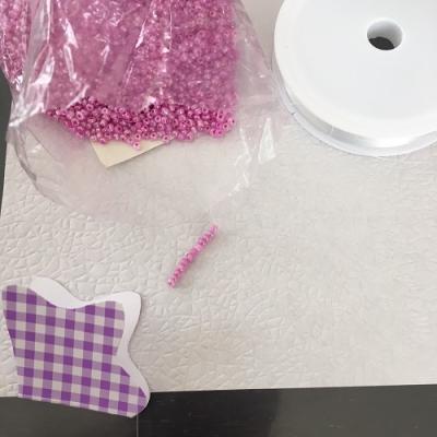 Fixer les pattes :