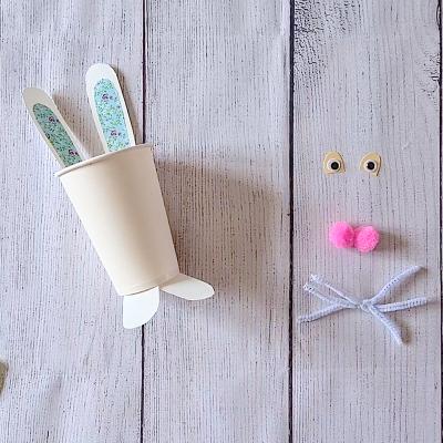 Les moustaches