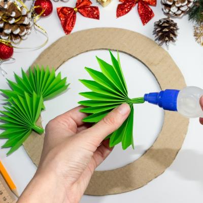 Collez vos feuilles une par une