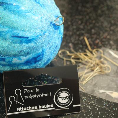 Fixer une attache boule