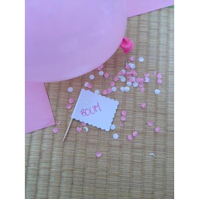 Des ballons confettis