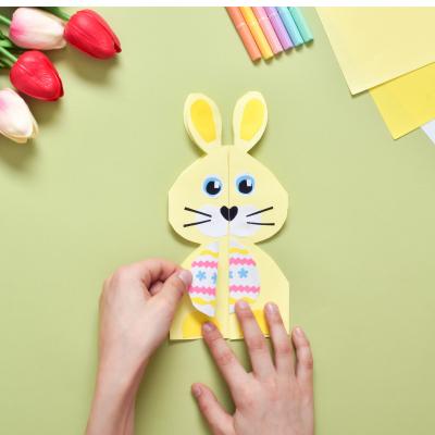 Coller le corps du lapin