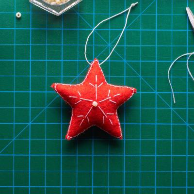 Accrocher une boucle en fil