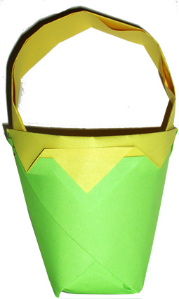 Panier en origamibicolore
